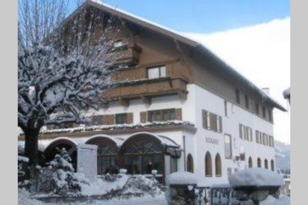 Haus Altenburg Innsbruck Buitenkant foto